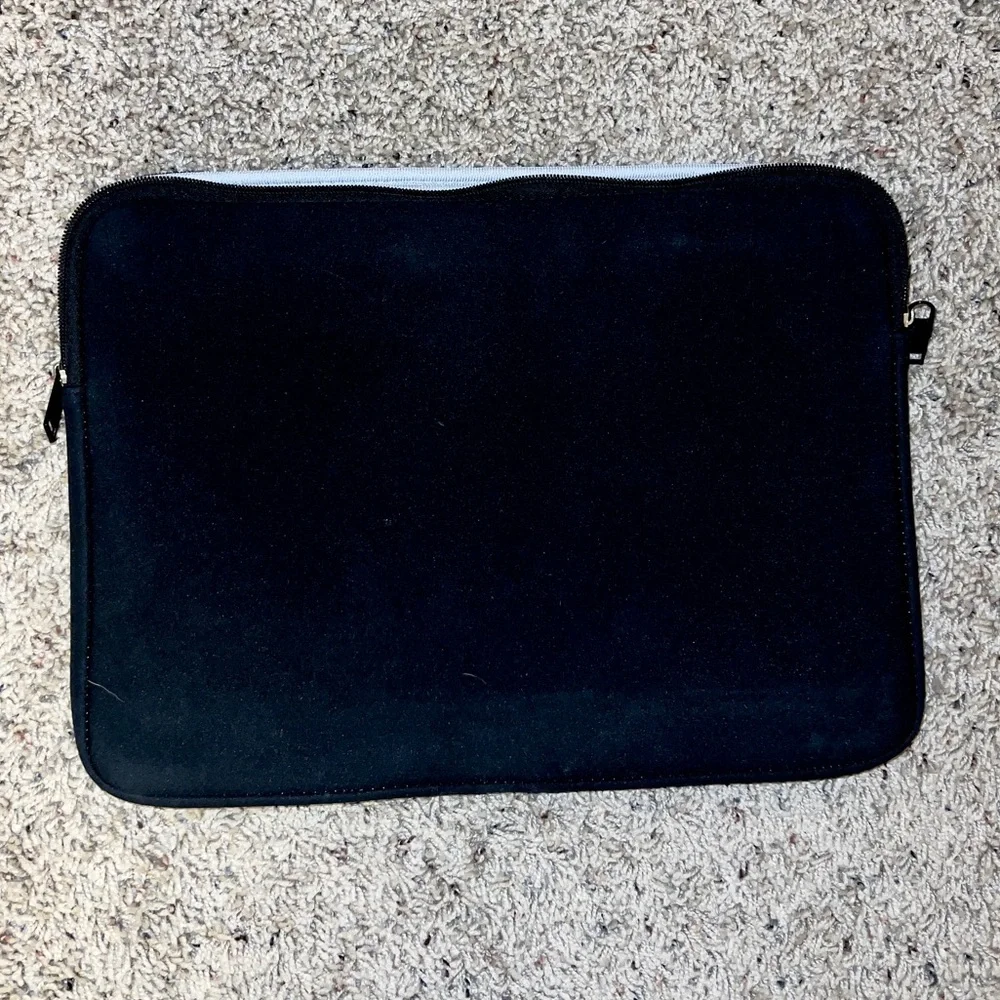 🤩 5 FOR $15 ONE LIFE 15.6-16 in Laptop Sleeve